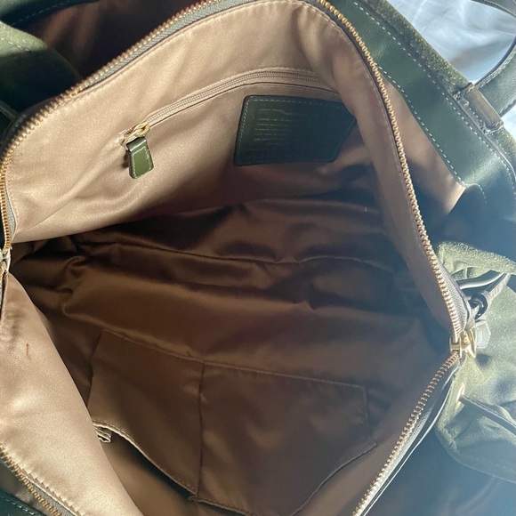 Coach Green Suede Shoulder bag - Picture 3 of 9